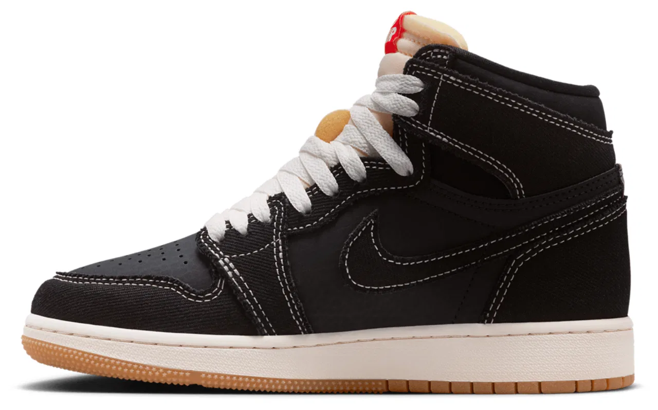 Кроссовки для мальчиков Retro 1 High OG Jordan, цвет Black/Red/White — фото 2
