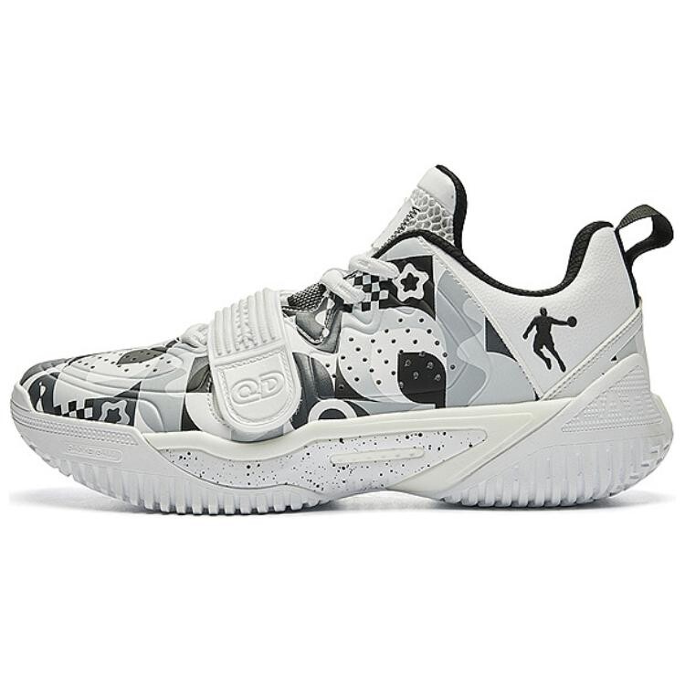 

Баскетбольные кроссовки Basketball Shoes Men Low-Top White/black Qiaodan