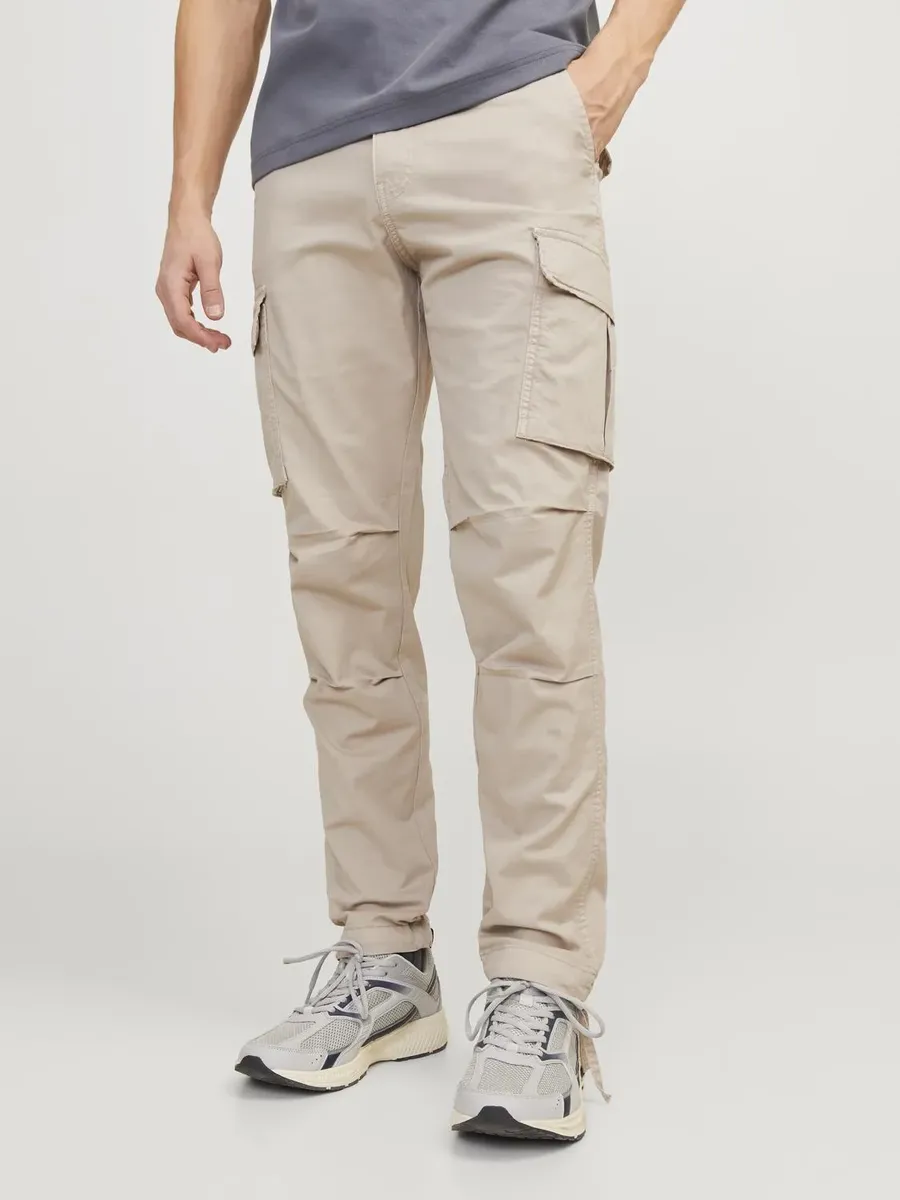 

Брюки-карго Jack & Jones "JPSTACE JJTUCKER CARGO AMA NOOS", серебристый