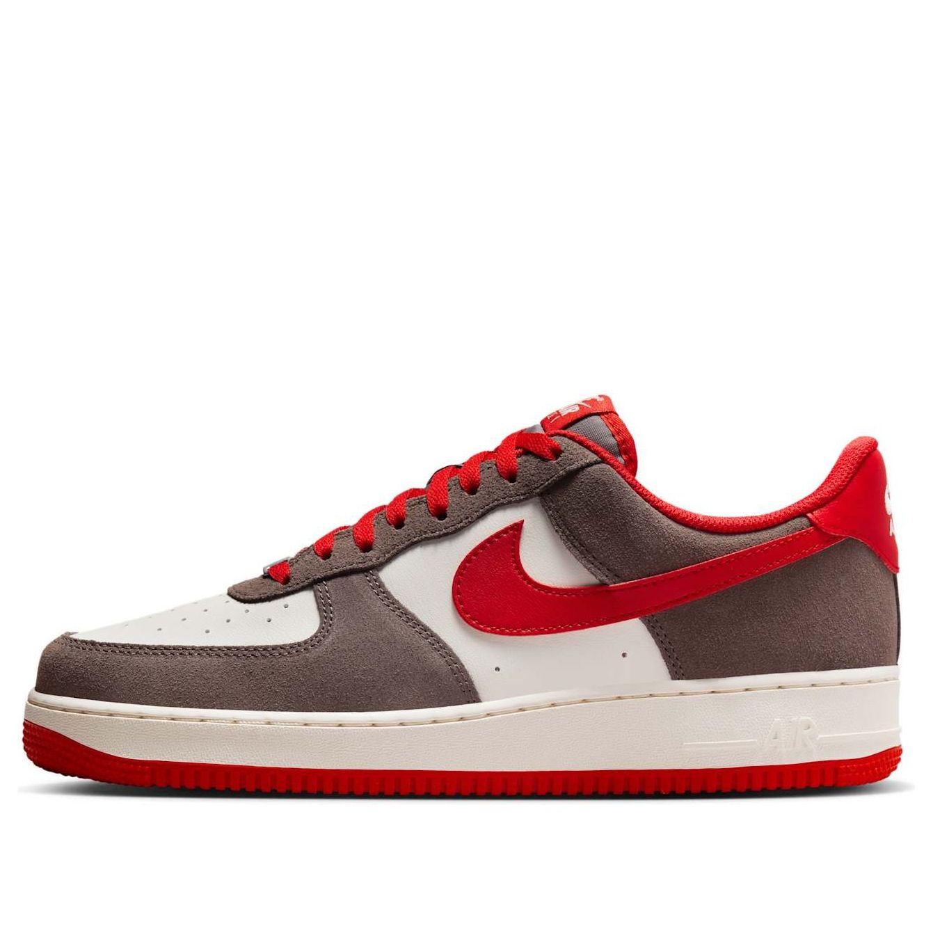 

Кроссовки Nike Air Force 1 '07 LV8 'Cave Stone University Red'