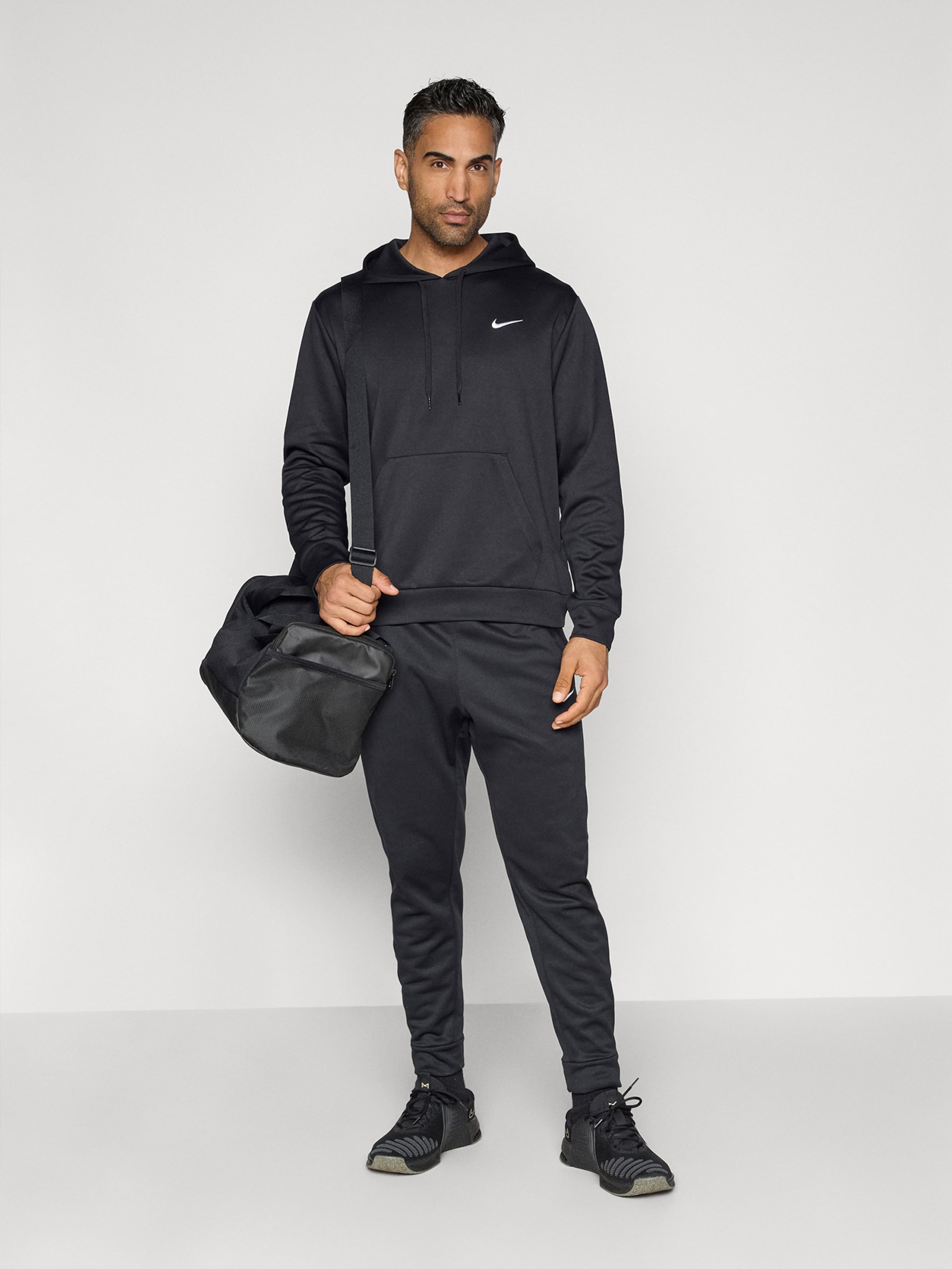 NIKE Спортивный свитшот 'FLEX FLC' в черном цвете — фото 4