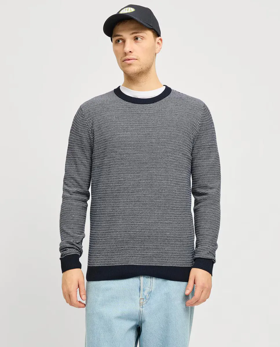 

Мужской однотонный трикотажный свитер с длинными рукавами Jack & Jones, синий