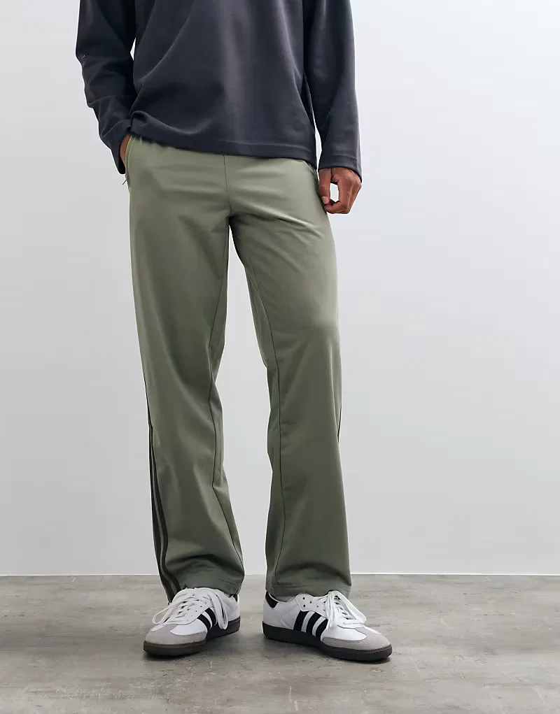 Спортивные брюки Adidas Originals Firebird серебристая галька — фото 2