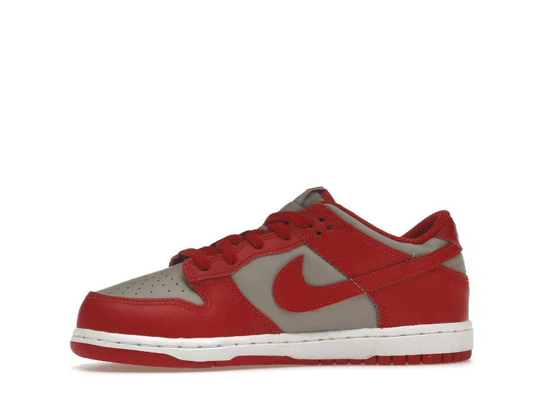Детские кроссовки Lifestyle с принтом Nike Dunk Low UNLV Nike, Medium Grey/Varsity Red-White — фото 3