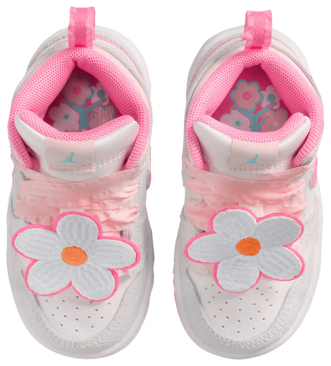 Кроссовки для девочек Jordan 1 Mid SE, цвет Vast Grey/Pink Glow/Sail — фото 4