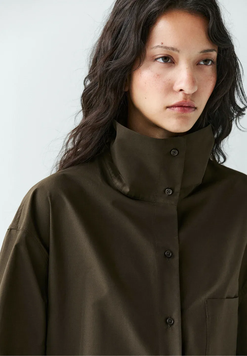 Рубашка с высоким воротником и пряжкой - короткое пальто Massimo Dutti, Khaki — фото 3