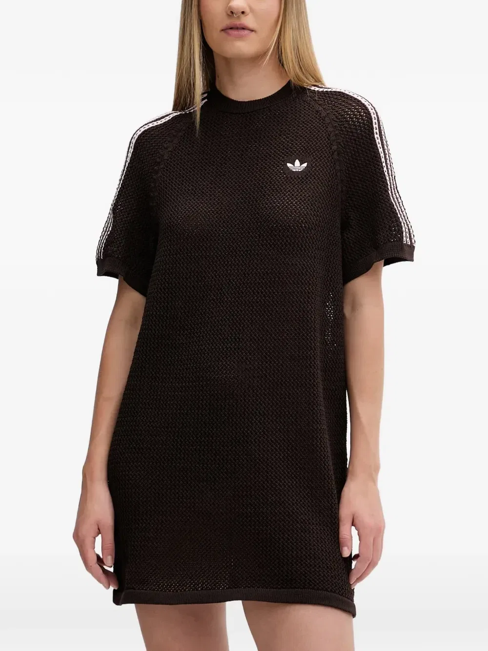 Вязаное мини-платье с вышитым логотипом Adidas, коричневый