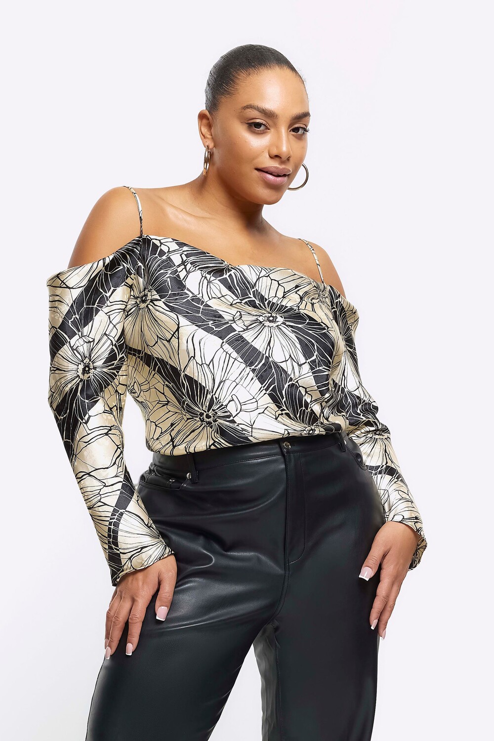 

Топ с открытыми плечами плюс River Island, желтый