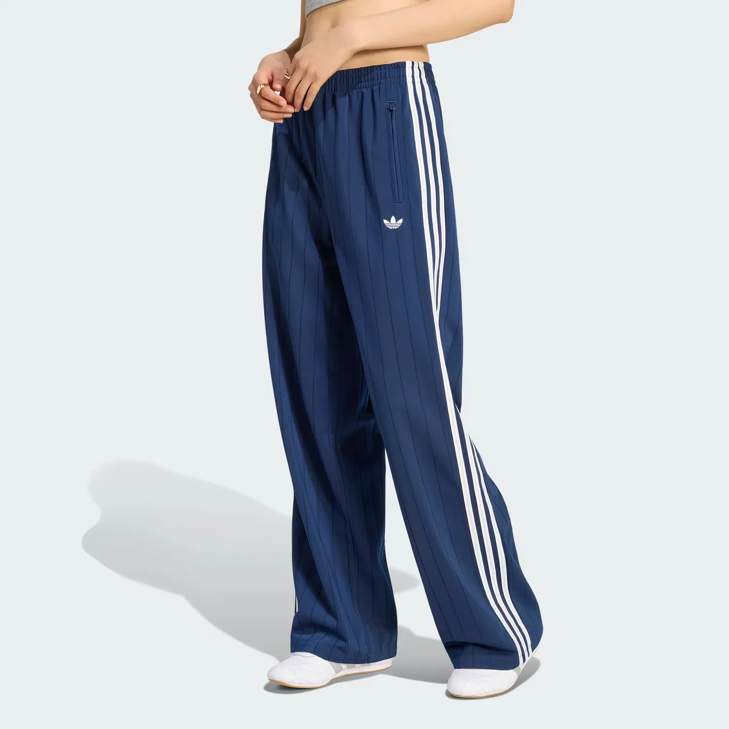 Женские спортивные брюки свободного кроя Pinstripe Firebird Loose Trackpant Adidas Originals, Night Indigo/White/Grey Two