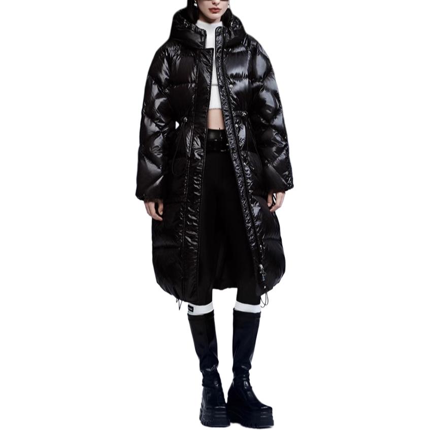 

LINCchic Пуховик женский New Hegel черный утепленный