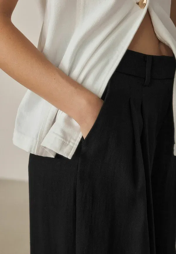 Брюки свободного кроя Petite fit - crinkle palazzo trousers Next, черный — фото 4