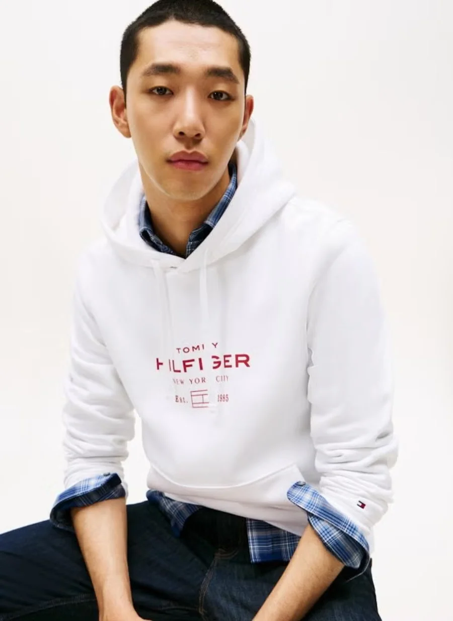Худи Tommy Hilfiger Graphic Pullover, белый — фото 2