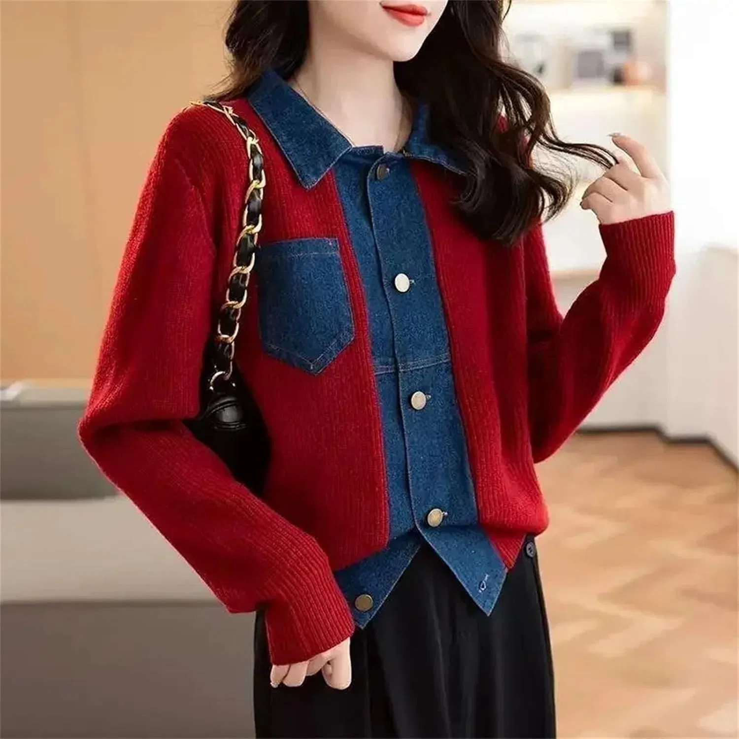 Женский джинсовый кардиган с воротником, модель Spring Denim Patchwork, красный — фото 2