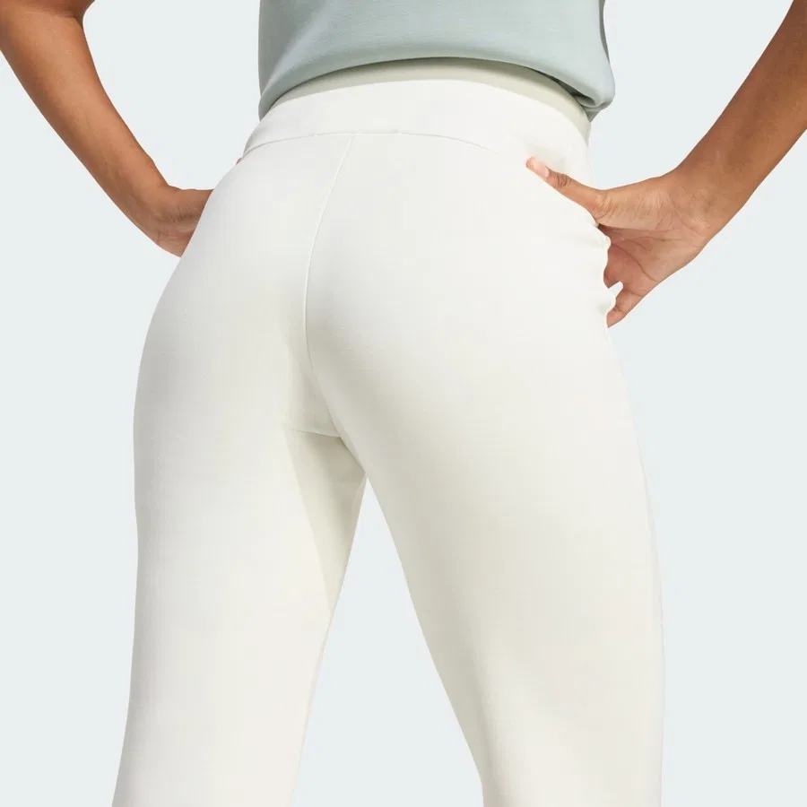 Брюки спортивные с расклешенными штанинами Soft Lux Flared Pants adidas, Белый — фото 4