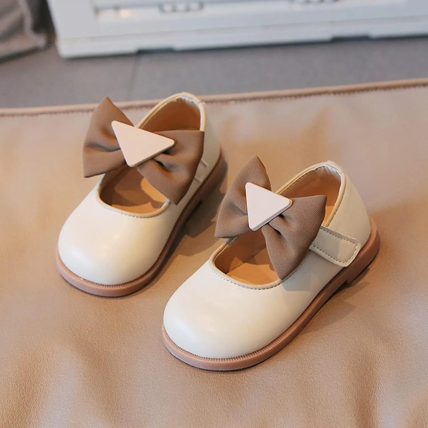 Детские зимние ботинки для девочек с толстой подошвой, Beige — фото 2