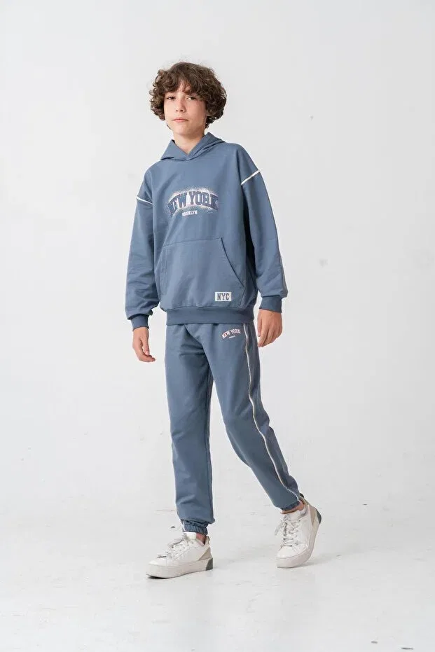 Детский комплект для мальчиков с принтом New york brooklyn printed kangaroo pocket side piping boys bottom top tracksuit set Mışıl Kids, Gray