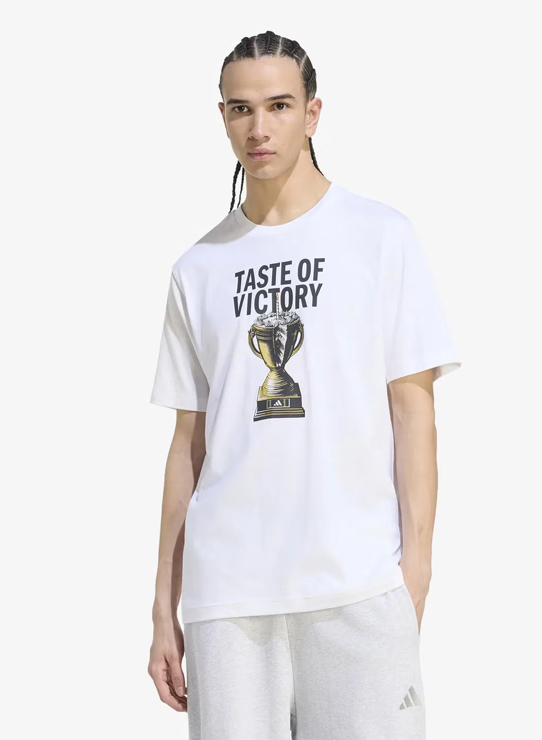Футболка с принтом Taste of Victory Cake Adidas, белая
