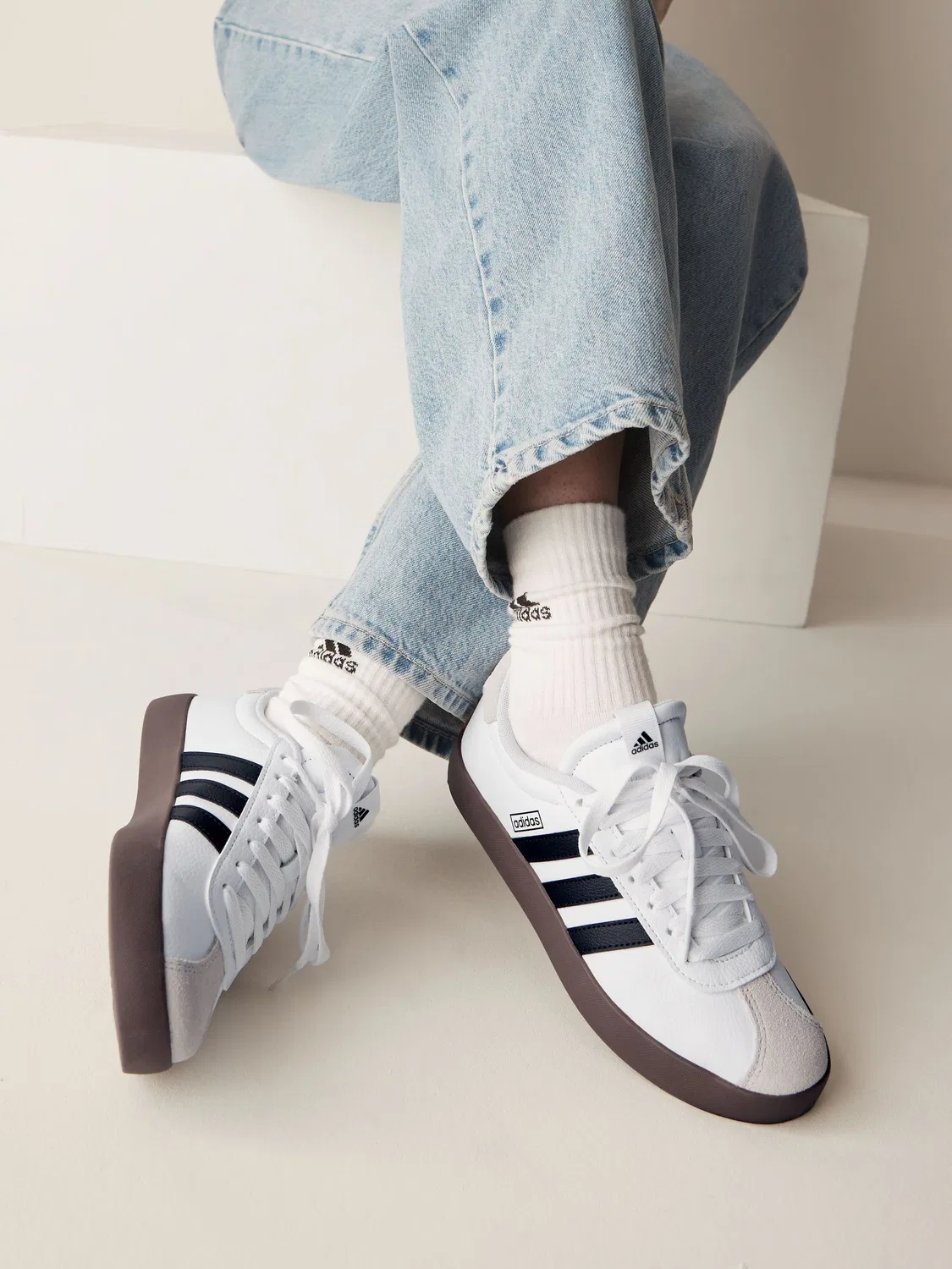 Кроссовки VL Court 3.0 adidas, белый/черный