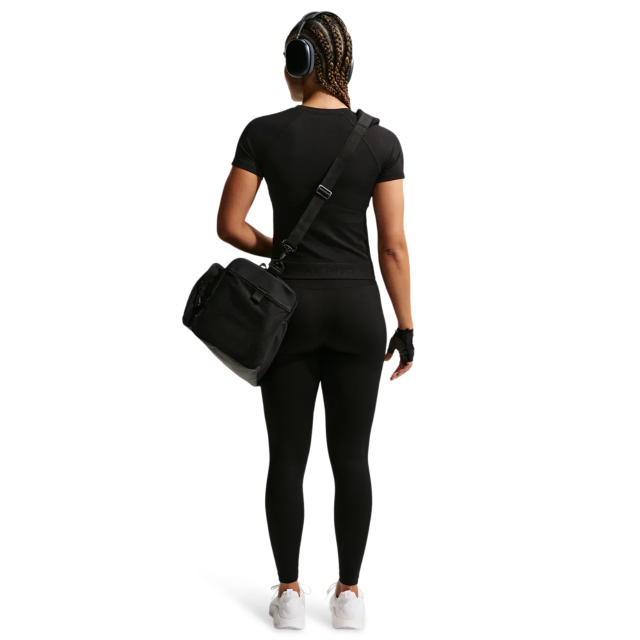 Женская футболка с длинным рукавом Nike Pro Dri-FIT Seamless SS Top, Black — фото 4