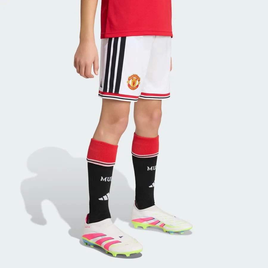 Детские спортивные шорты с принтом Manchester United 26/27 Home Short Kids, adidas, Белый