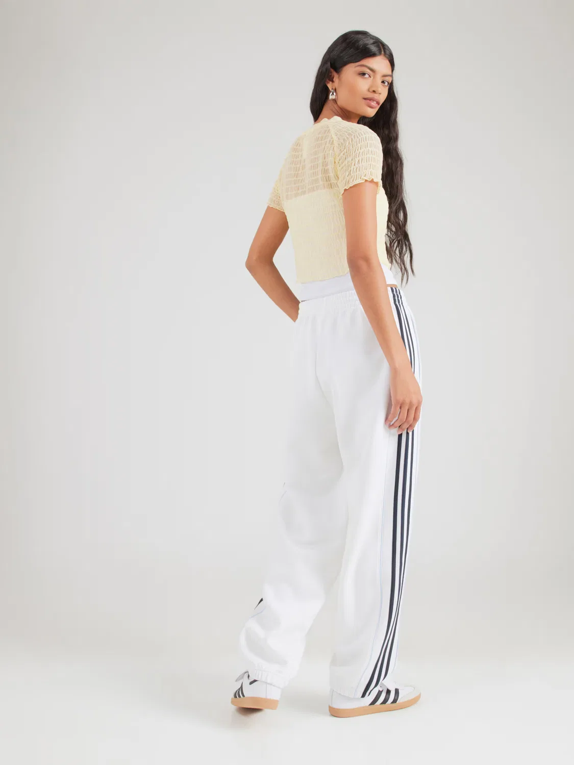 Зауженные брюки Adidas Originals Adicolor белого цвета — фото 4
