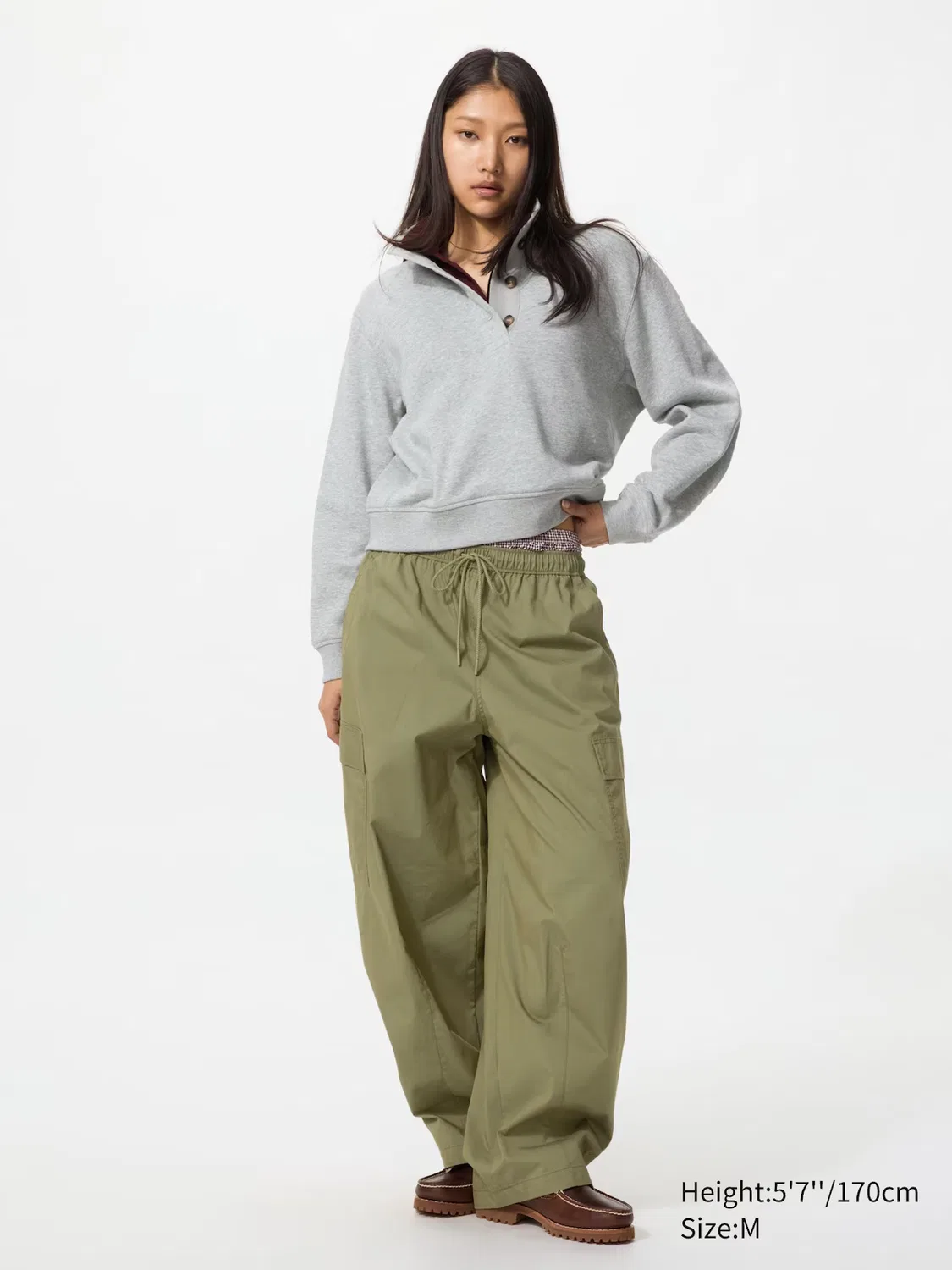 Брюки Uniqlo Рабочие объемные, рабочие объемные, оливковый