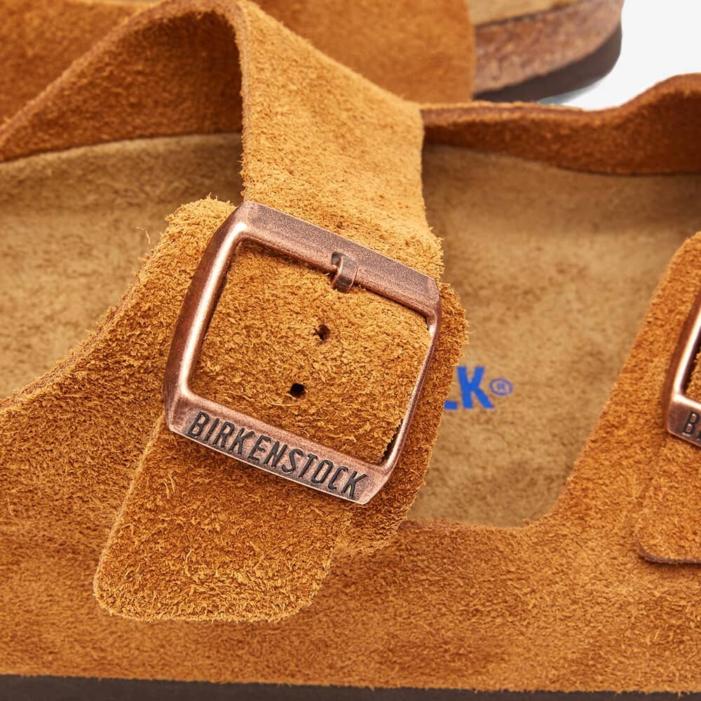 Сандалии Birkenstock Arizona Soft Footbed Suede Leather, коричневый — фото 3
