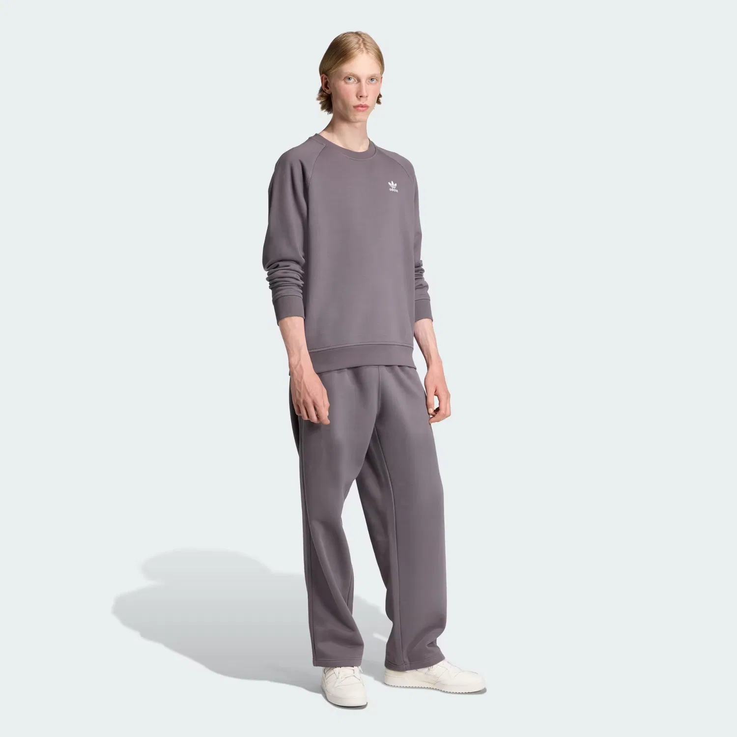 Мужской свитшот на флисе Trefoil Essentials Crew Adidas Originals, серый — фото 3