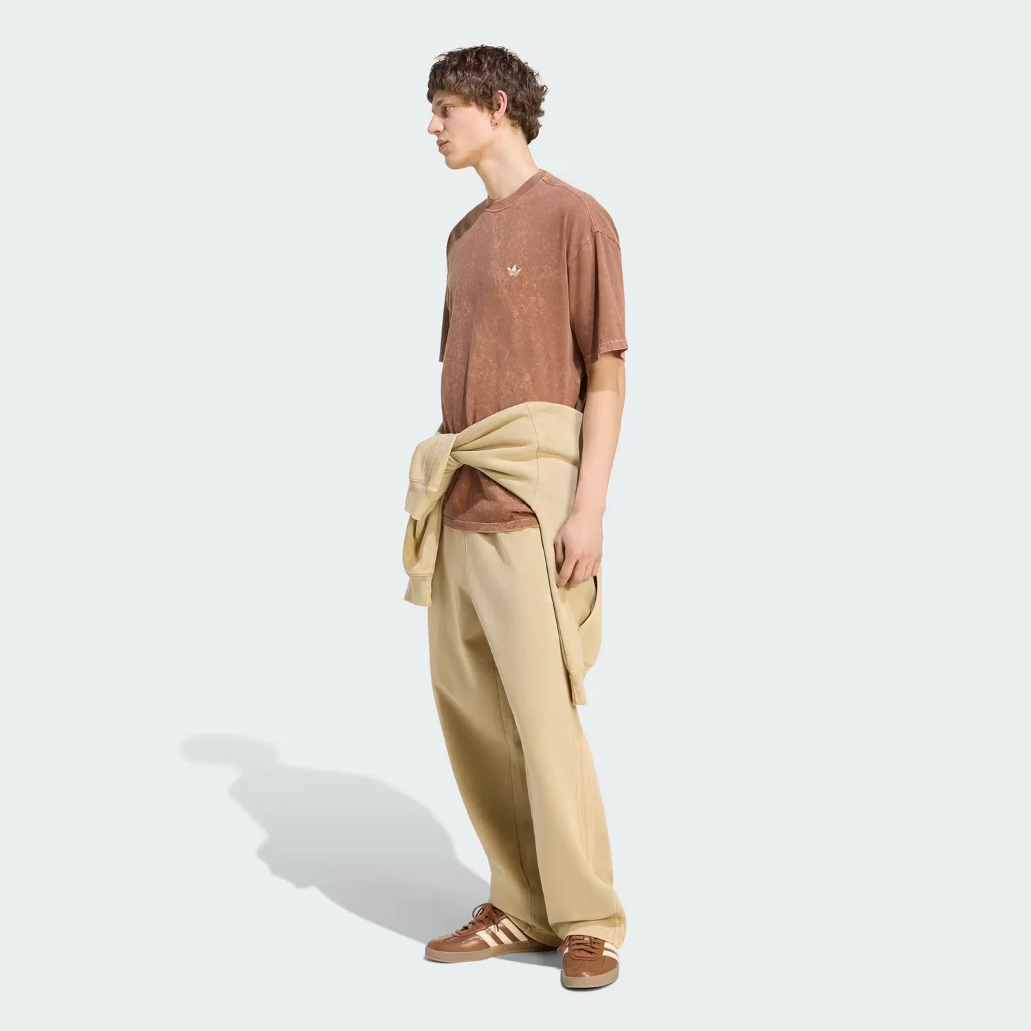 Мужская футболка со спущенными плечами Trefoil Essentials Adidas Originals, коричневый — фото 3
