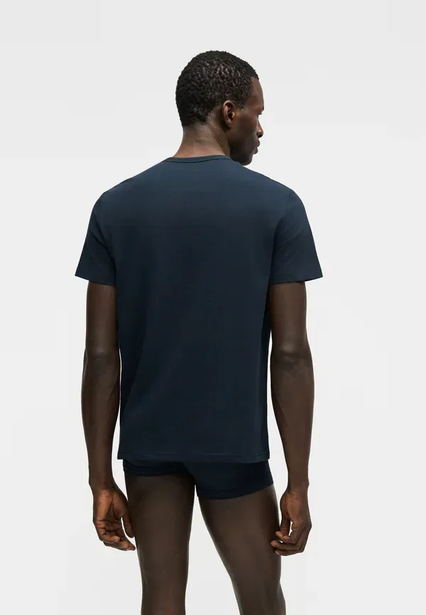Комплект из двух маек с круглым вырезом и логотипом Core Emporio Armani, белый — фото 3