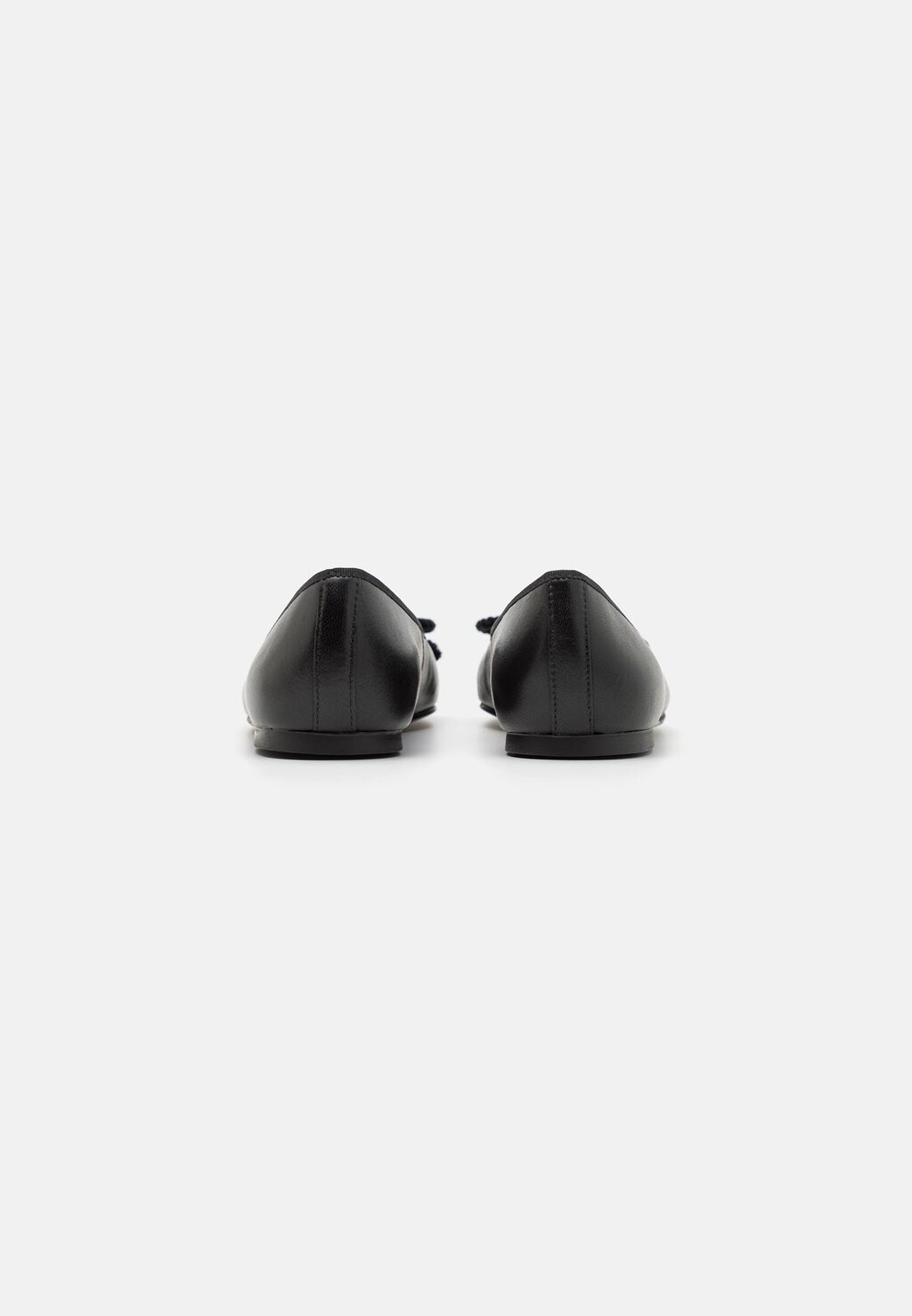 Лодочки в стиле балерины ROSARIO Pretty Ballerinas, черный