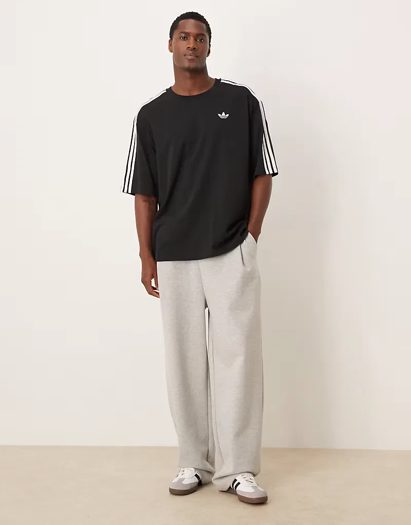 Футболка Adidas Originals оверсайз с тремя полосками, черный — фото 2