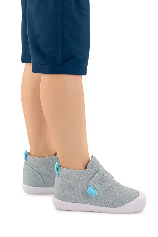 Детские ботинки для мальчиков с липучкой Winnie first step Kiko Kids, Baby Blue — фото 3