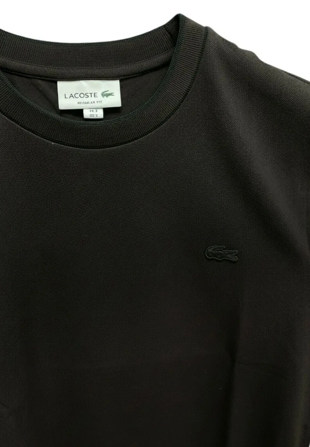 Футболка цвета 3la - базовая футболка Lacoste, Dark Brown — фото 3