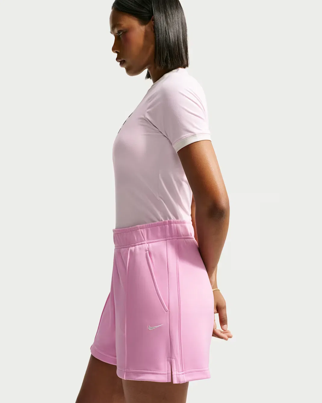 Женские спортивные шорты средней посадки из полиэстерового трикотажа Nike Sportswear, Pink Rise/Sail — фото 4