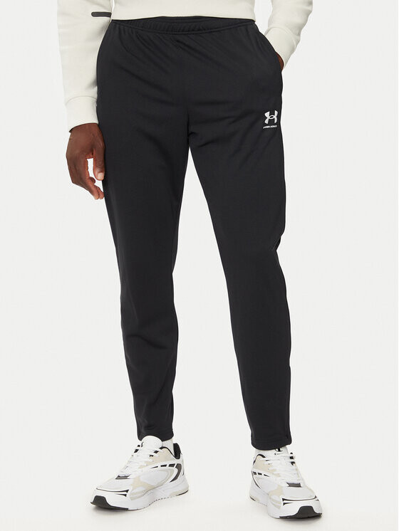 

Спортивные брюки стандартного кроя Under Armour, черный