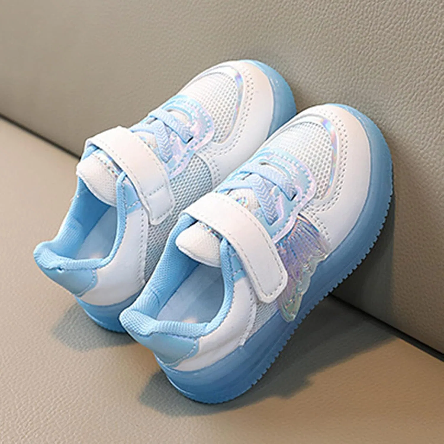 Детские кроссовки для девочек с подсветкой на шнуровке, Blue — фото 3