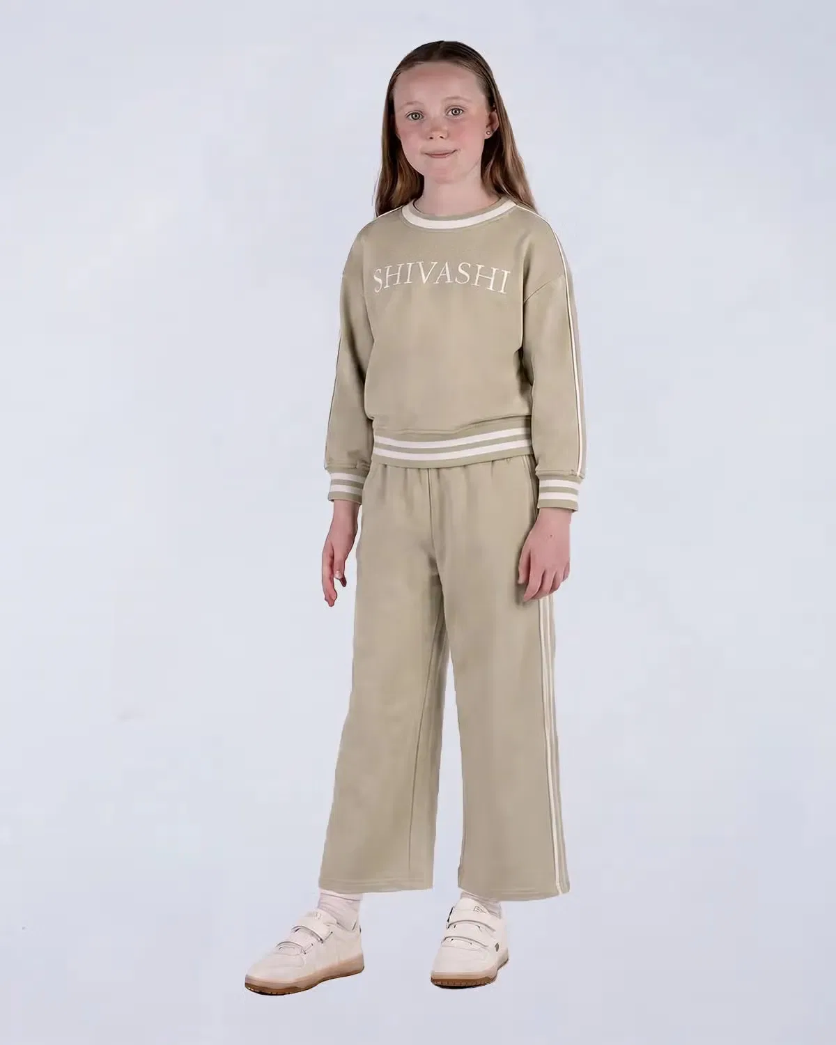 Свитшот оверсайз Cozy sweat Shivashi Kids, бежевый — фото 3