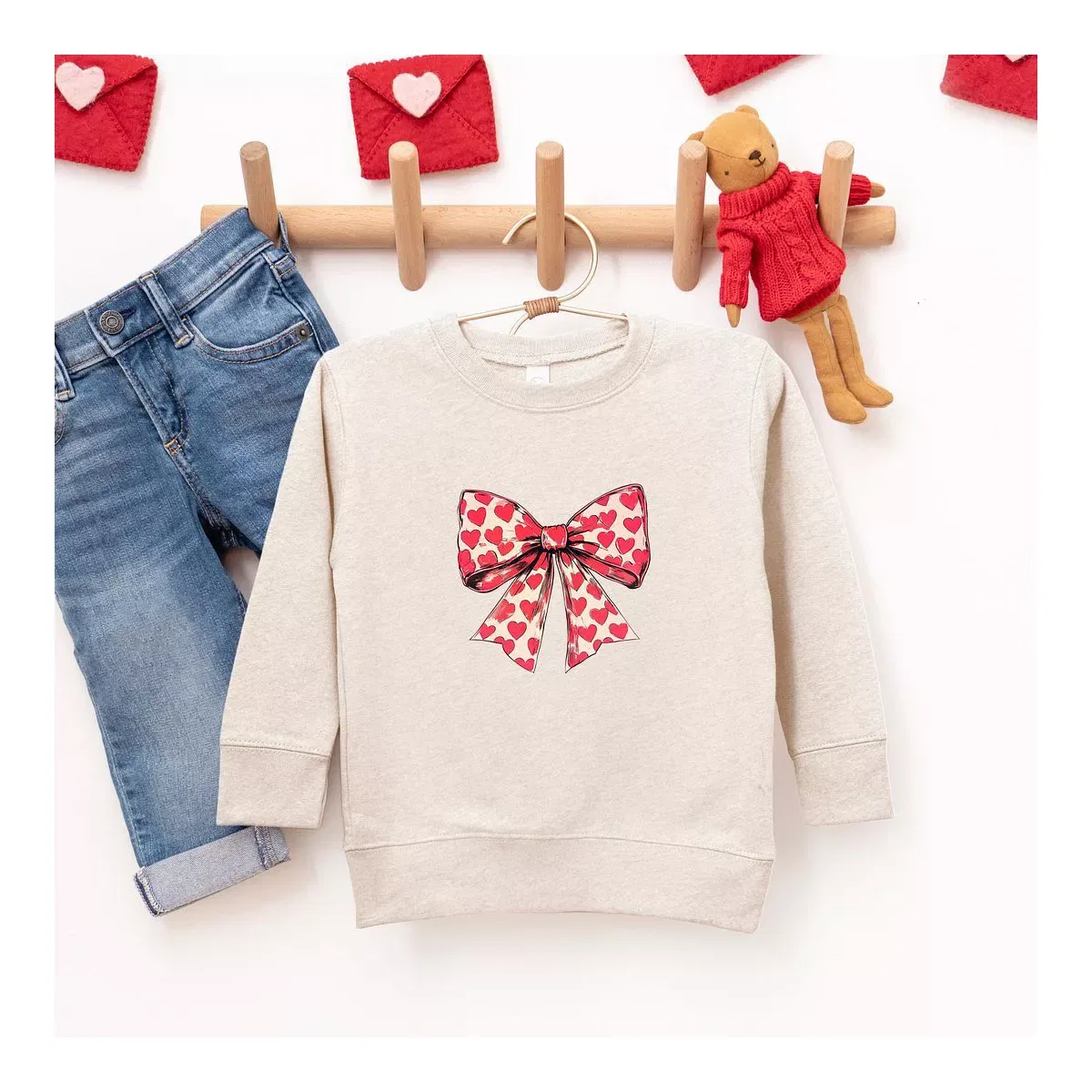 Детский свитшот для девочек с принтом Coquette Hearts The Juniper Shop, Natural — фото 2