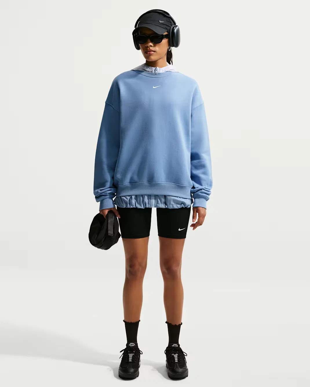 Женская толстовка оверсайз с круглым вырезом Nike Studio Fleece Medium Weight, Work Blue/Sail — фото 4