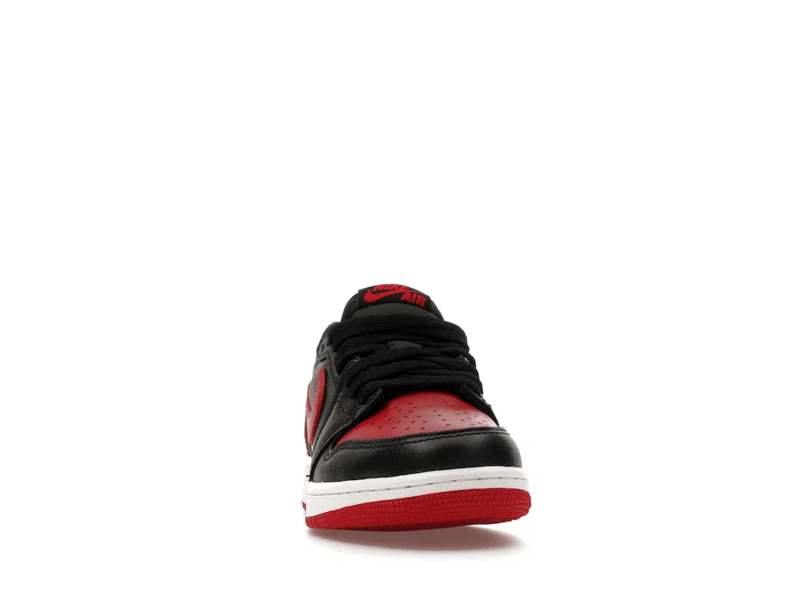 Детские кроссовки Lifestyle с высоким голенищем Jordan 1 Retro Low OG Banned, Black/Red — фото 2