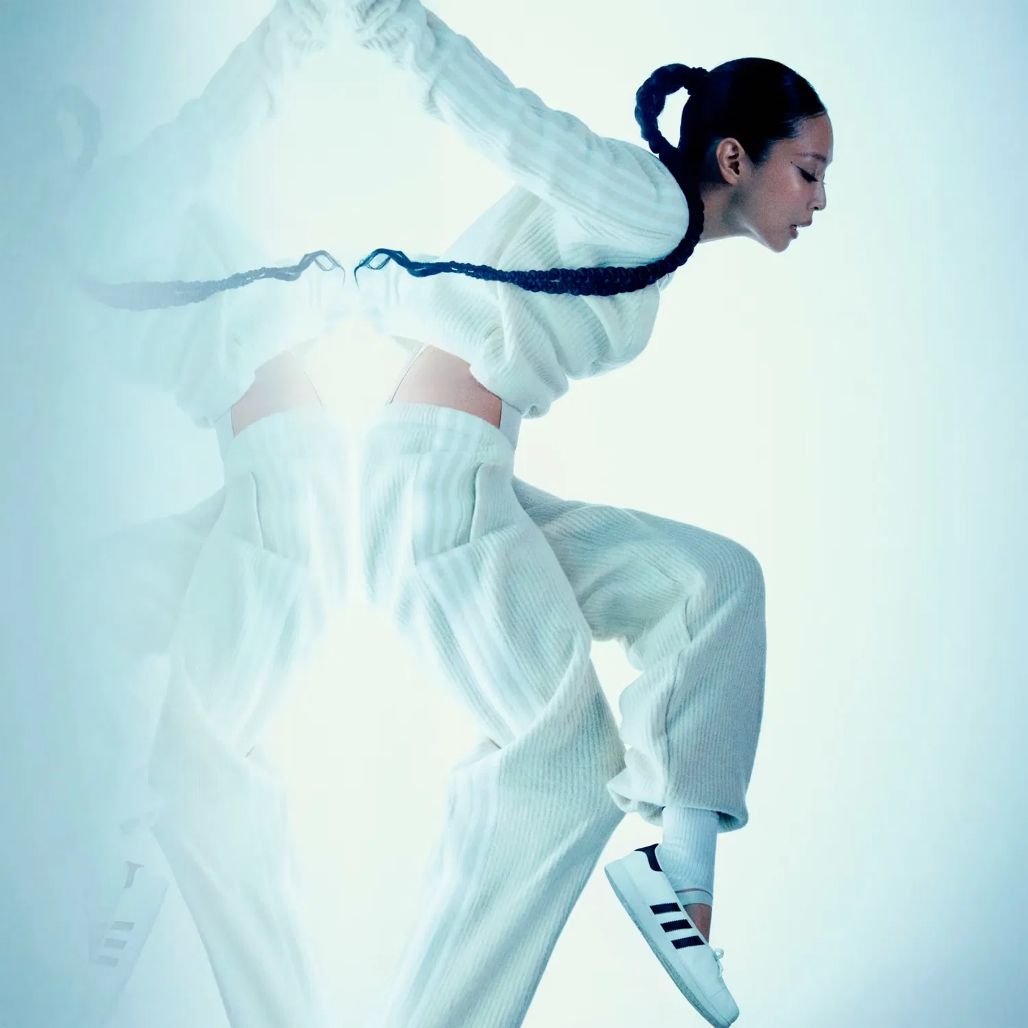 Женские вязаные брюки свободного кроя Jennie Adidas Originals, Wonder Blue — фото 3