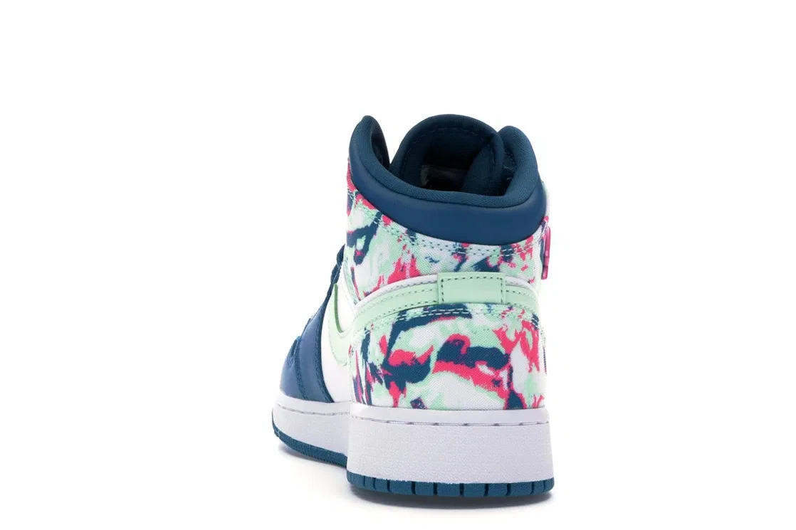 Детские кроссовки для мальчиков с принтом Jordan 1 Mid Jordan, Green Abyss/Frosted Spruce-White-Laser Fuchsia — фото 4
