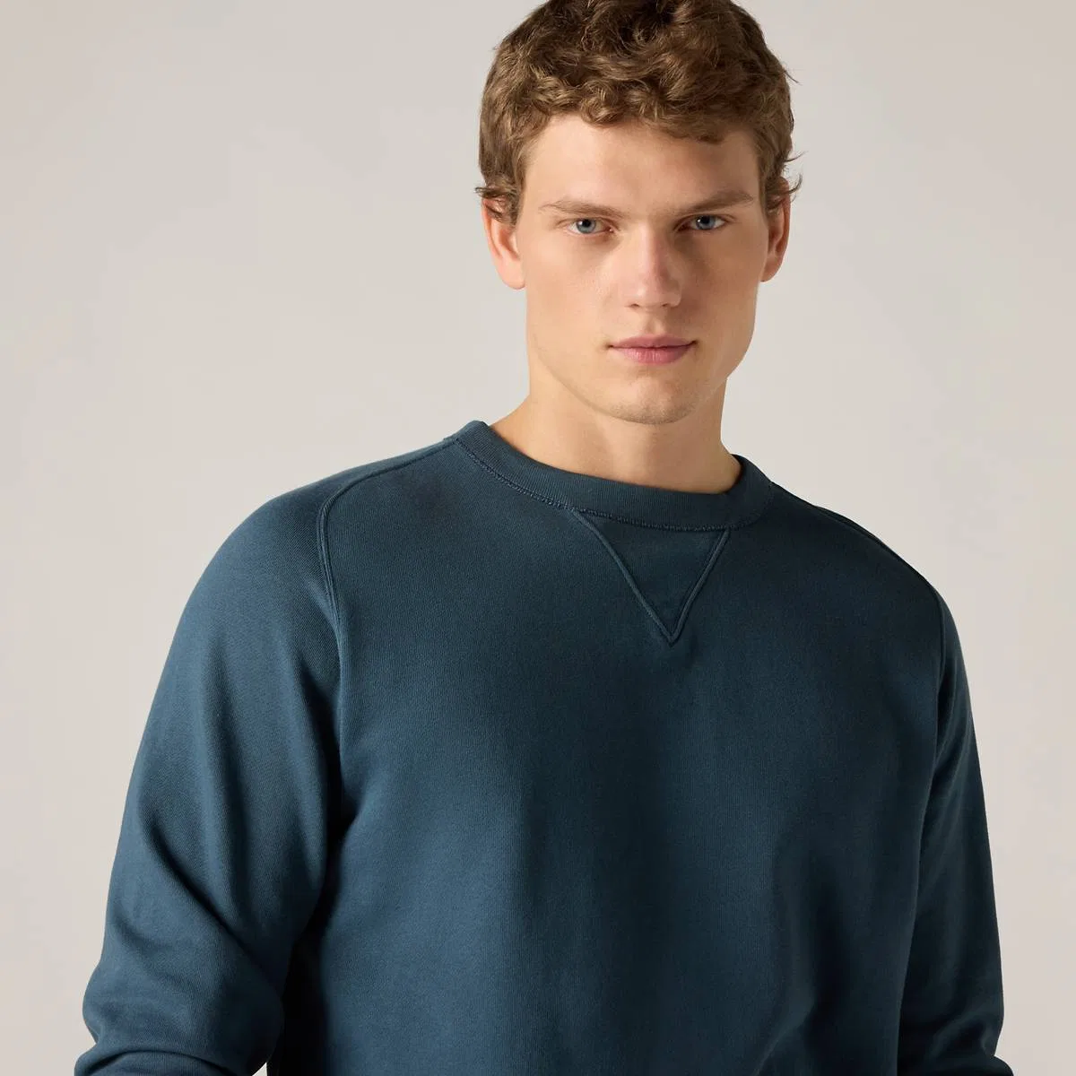 Толстовка Bay Meadows Levi's, Midnight Navy - Blue — фото 2
