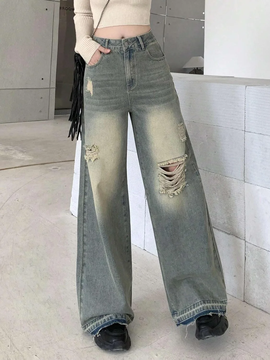 Женские классические джинсы Wide Leg, Washed Denim Generic, Medium Wash — фото 3
