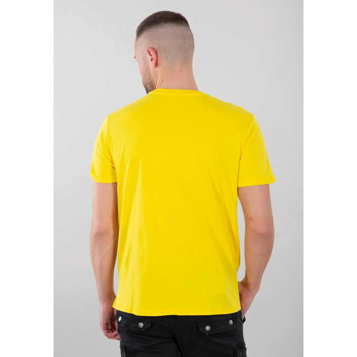 Детская хлопковая футболка Regular Fit Alpha Industries, Empire Yellow — фото 2