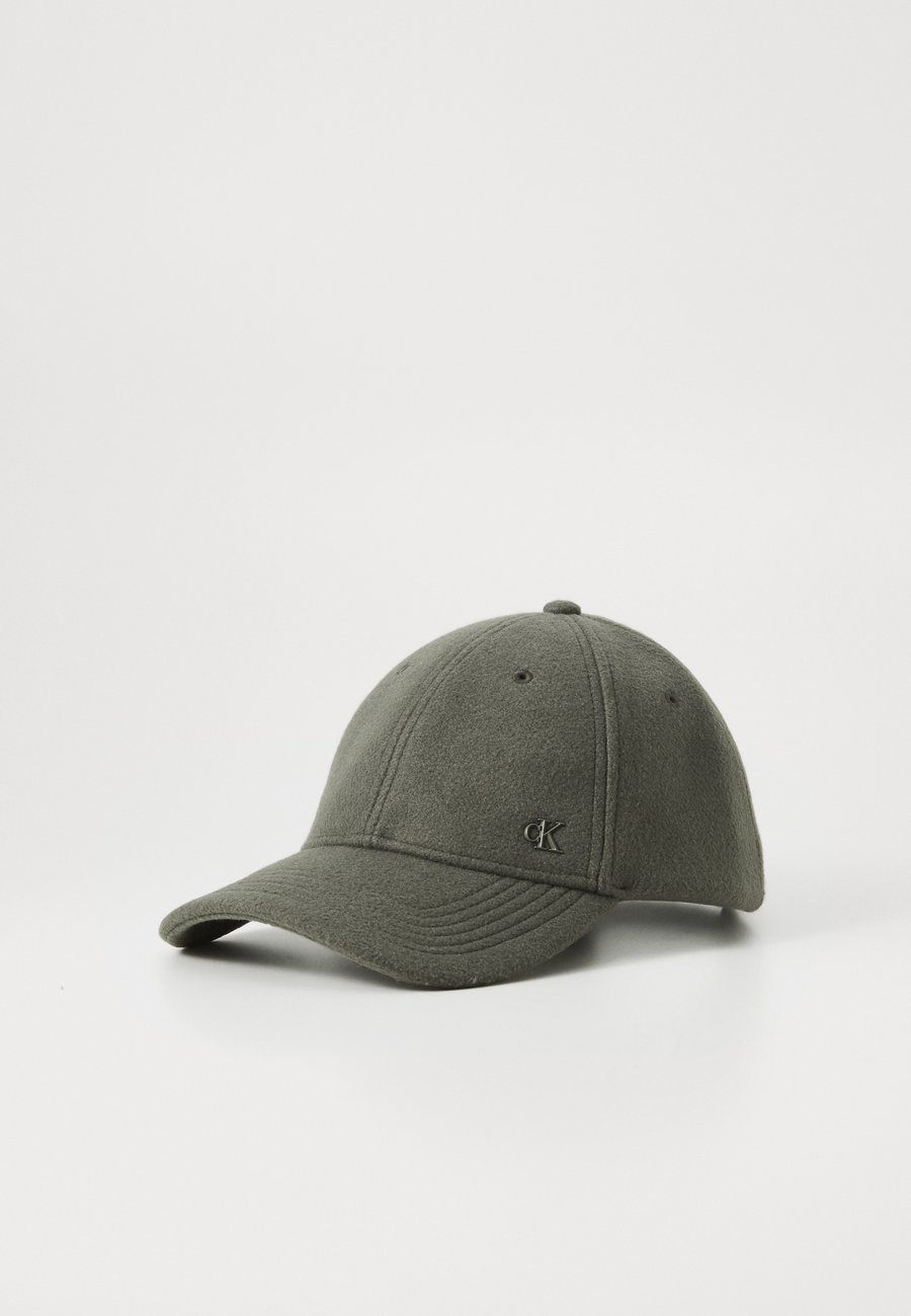 

Бейсболка Calvin Klein FELT PLAQUE CAP UNISEX, Dark Grey/Grey