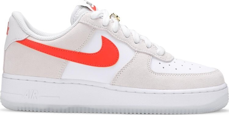 

Кроссовки Nike Wmns Air Force 1 '07 SE 'First Use', белый