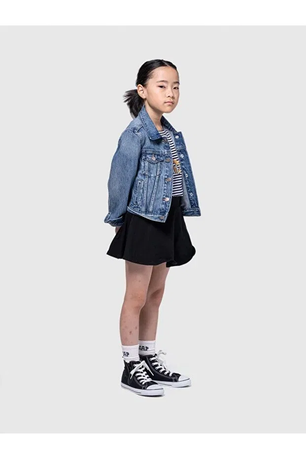Джинсовая куртка для девочек синего цвета Icon Denim Washwell Gap — фото 4