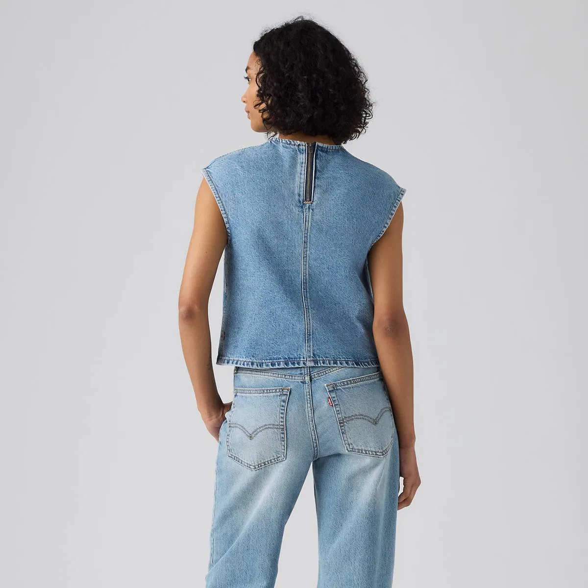 Джинсовая футболка без рукавов Levi's, Easy Days - Medium Wash — фото 4
